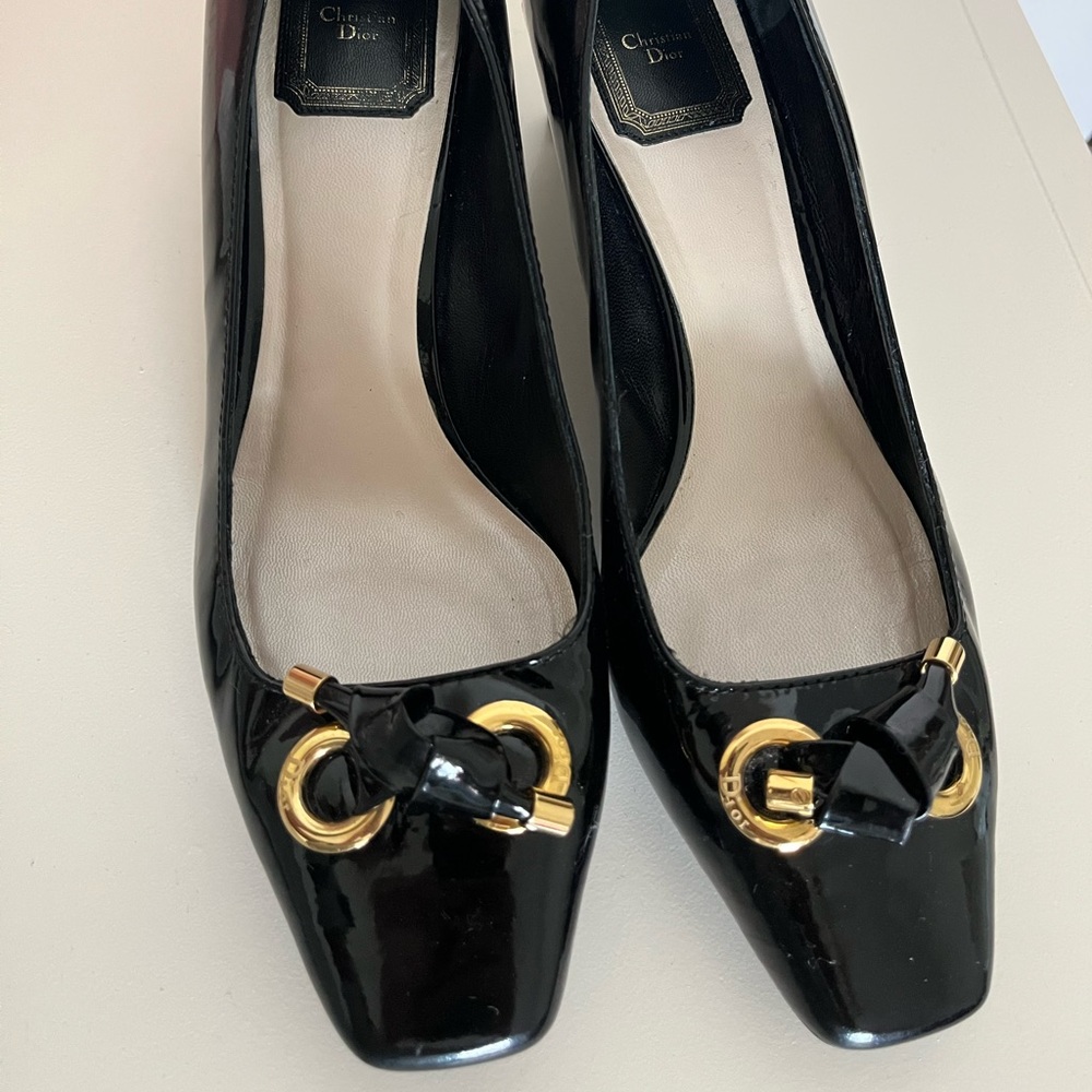 Christian Dior kitten heels